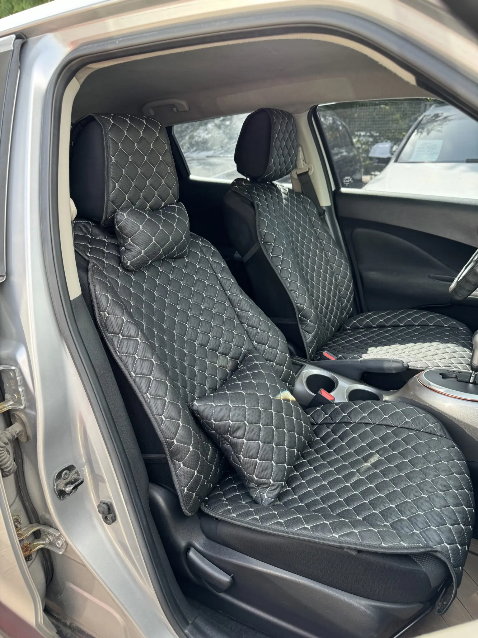 Pokrowce na siedzenia ze skóry ekologicznej